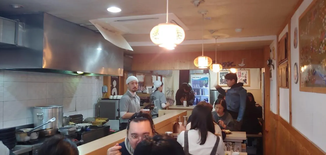 I-One Guesthouse In Hongdae, 아이원 원룸텔 Seoul