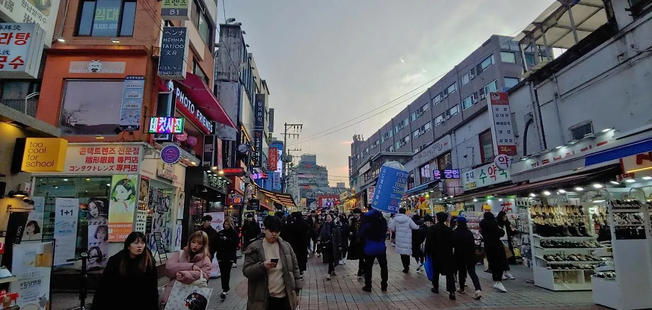 Guest house I-One Guesthouse In Hongdae, 아이원 원룸텔 Seoul