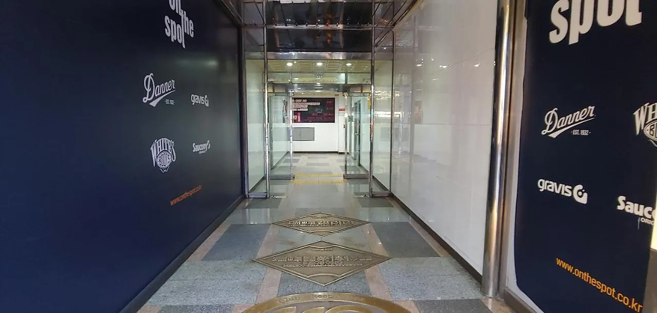 I-One Guesthouse In Hongdae, 아이원 원룸텔 Seoul Guest house